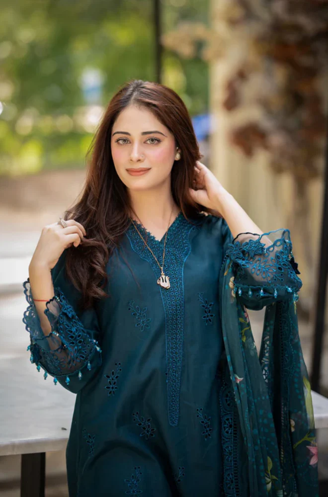 Bareeze 3 - Piece Lawn Embroidered Suit (Unstitched) - US034