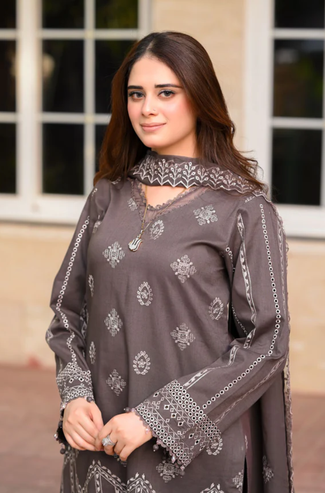 Sapphire - 3PC Unstitched Dhanak Embroidered Suit - UH237
