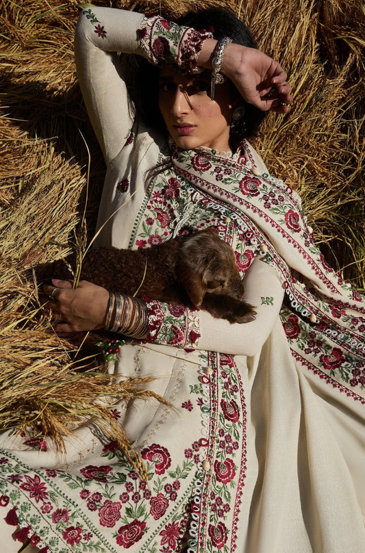 Zaha - 3PC Unstitched Dhanak Embroidered Suit - UH239