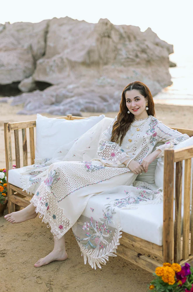 3 Piece - Lawn Chicken Kari Embroidered Suit - UPF008