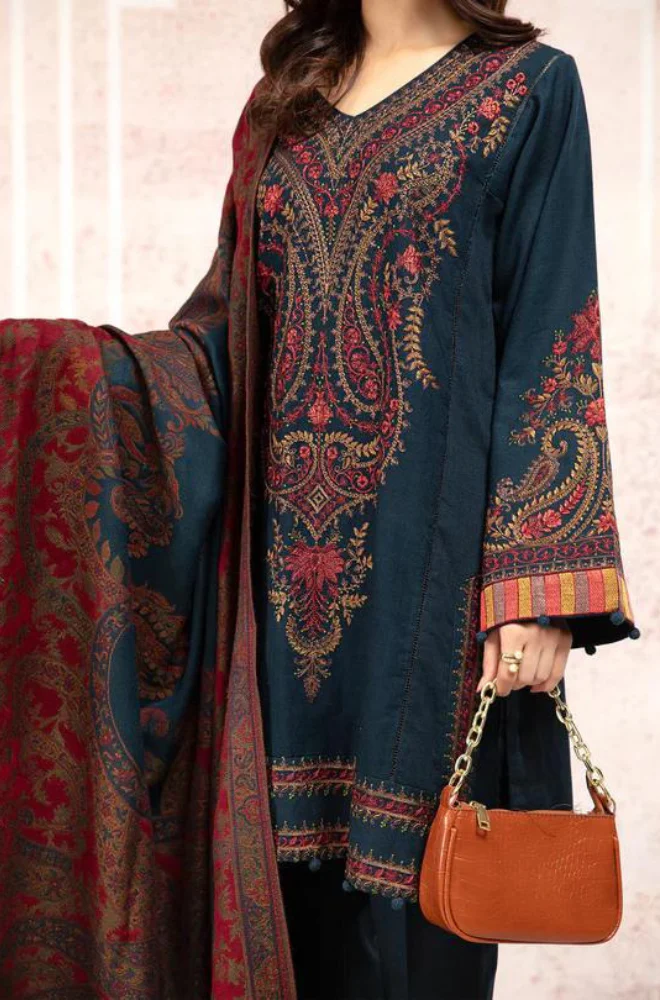 Sapphire - 3PC Unstitched Dhanak Embroidered Suit - UH251