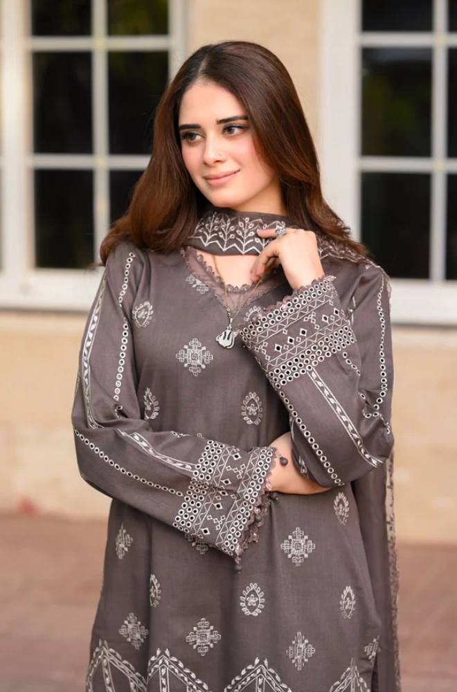 Sapphire - 3PC Unstitched Dhanak Embroidered Suit - UH237