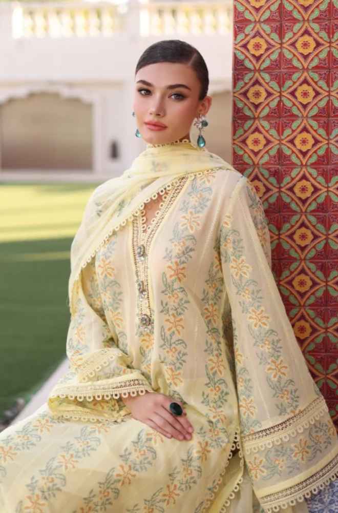 3 Piece - Embroidered Lawn Suit - UPJ004