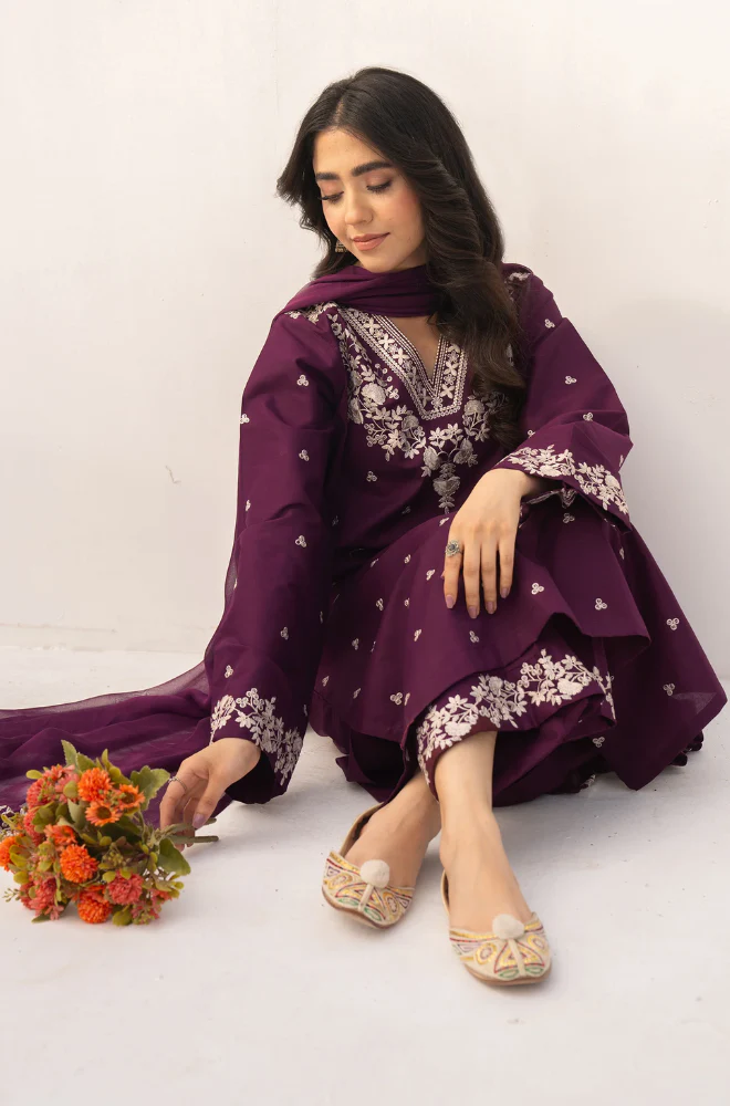 Rozana - 3PC Unstitched Dhanak Embroidered Suit - UH244