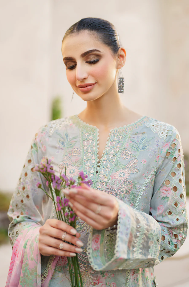 Iznik- 3PC Lawn Digital Printed Suit - UPD044