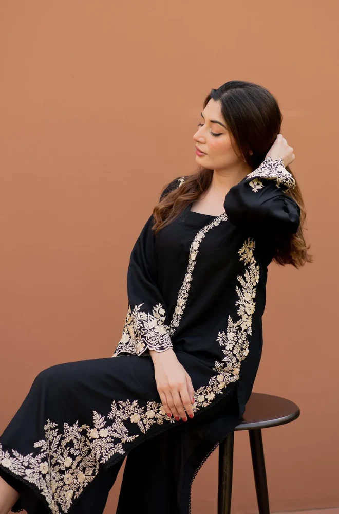 Shanzy 2 Piece - Lawn Embroidered Suit (Unstitched) - UA017