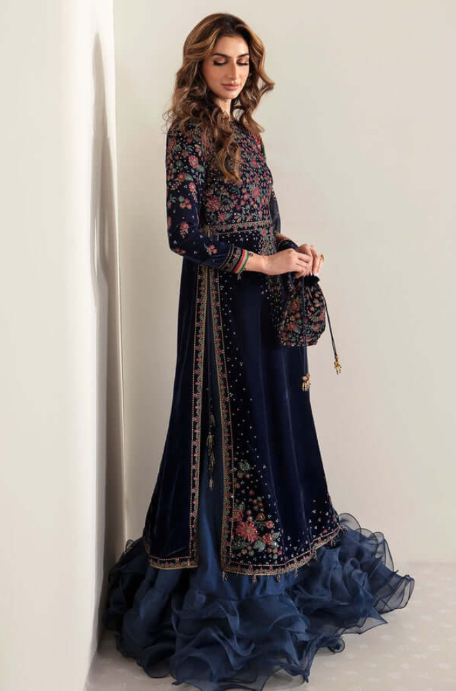 Jazmin - 3PC Velvet Embroidered Suit (Unstitched) - UH236