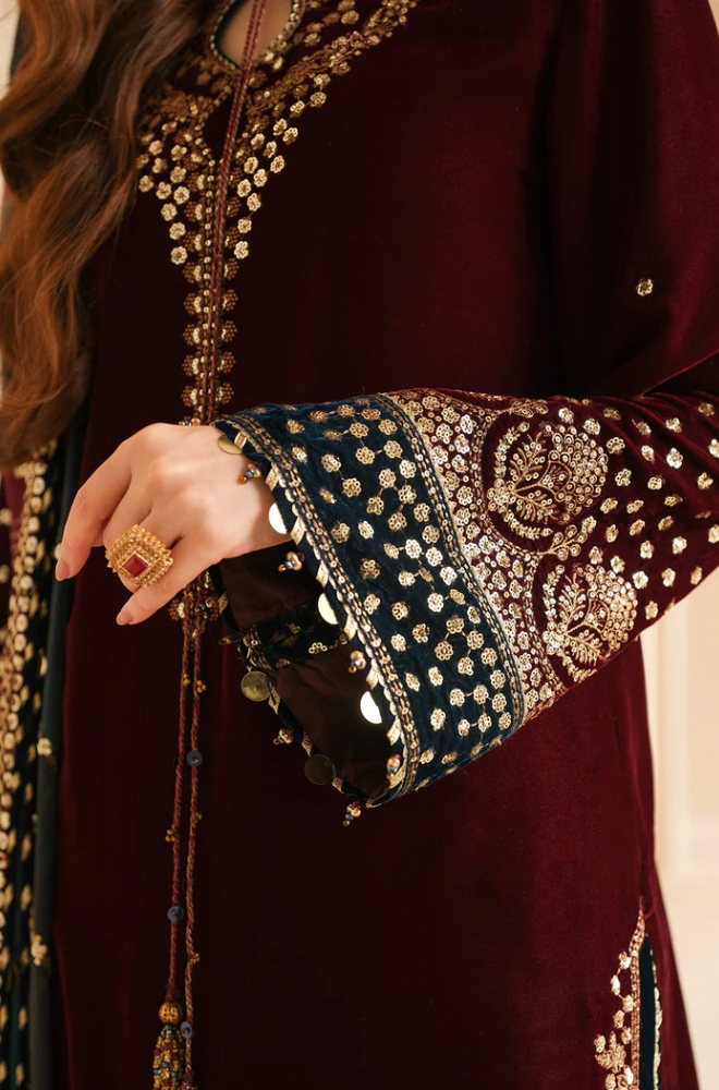 Jazmin - 3PC Velvet Embroidered Suit (Unstitched) - UH253