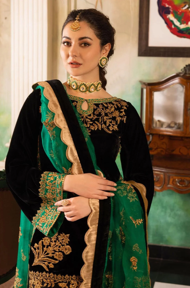 Boraque - 3PC Velvet Embroidered Suit (Unstitched) - UH235