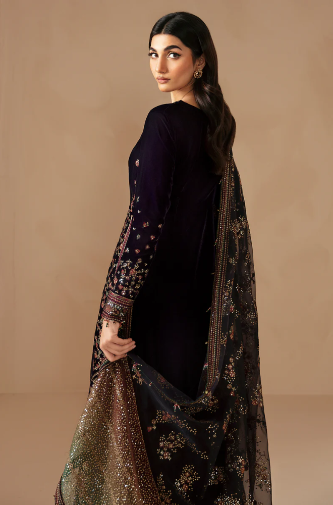 Jazmin - 3PC Velvet Embroidered Suit (Unstitched) - UH256