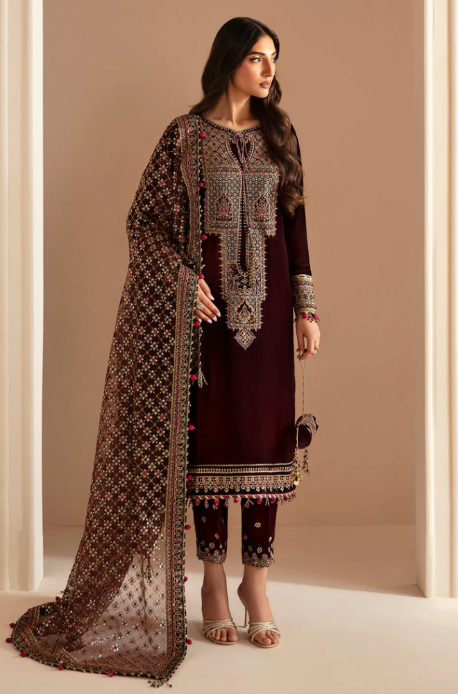 Jazmin - 3PC Velvet Embroidered Suit (Unstitched) - UH255