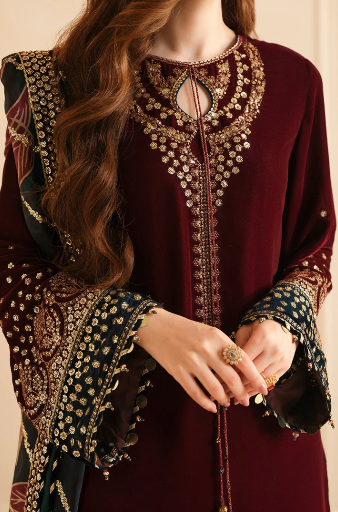 Jazmin - 3PC Velvet Embroidered Suit (Unstitched) - UH253