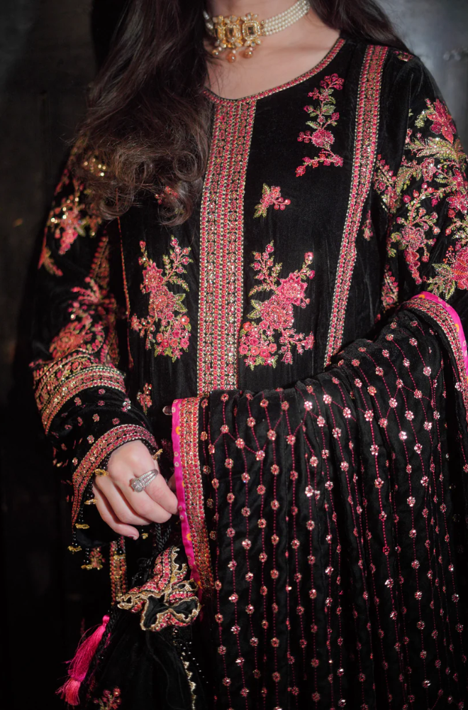 Aneelas - 3PC Velvet Embroidered Suit (Unstitched) - UH219