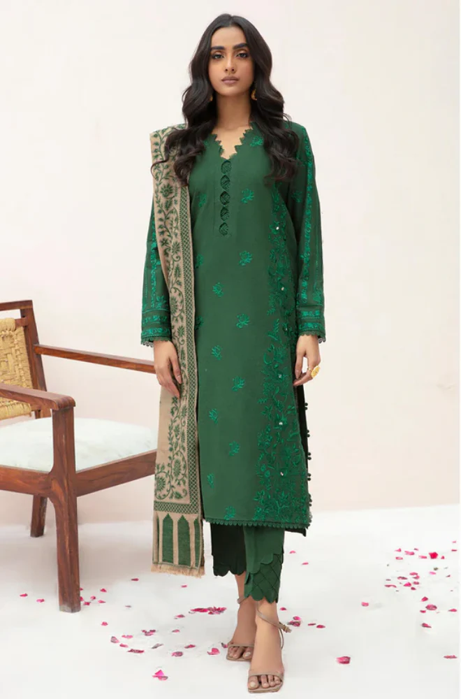 Sapphire - Winter 3PC Dhanak Embroidered Suit UA148