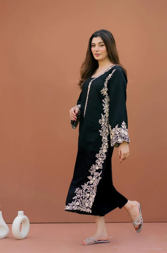 2 Piece - Lawn Embroidered Suit - UPA017
