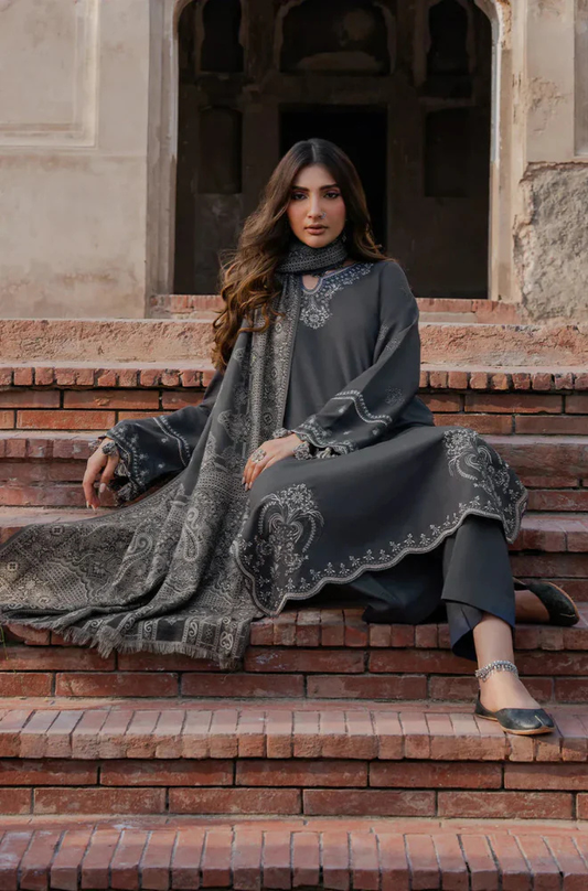 Izel - 3PC Unstitched Dhanak Embroidered Suit - UH319