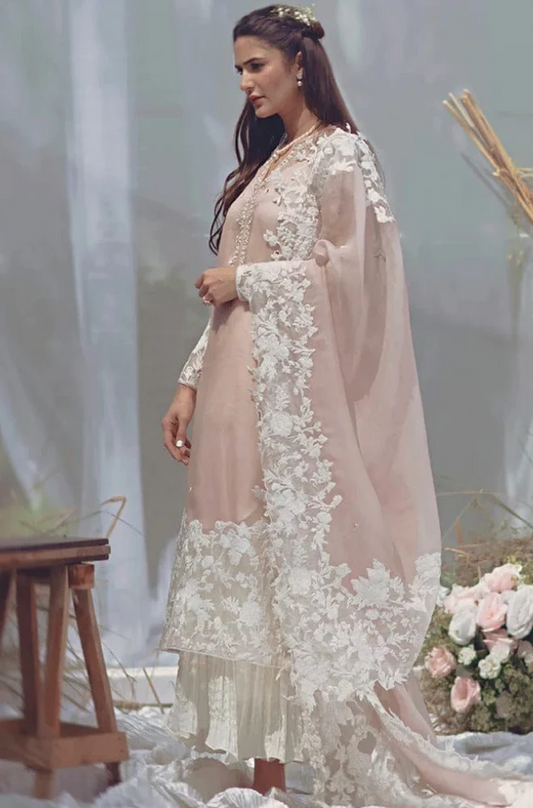 3 Piece - Embroidered Lawn Suit (Unstitched) - UPJ0184