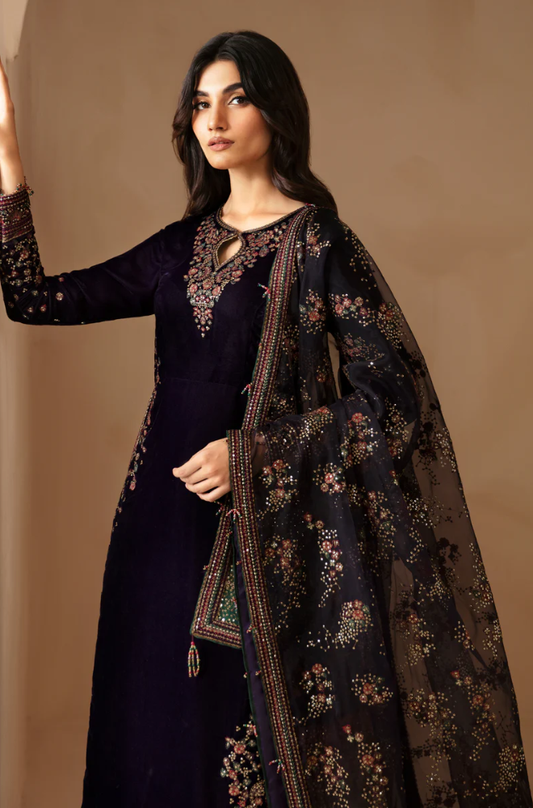Jazmin - 3PC Velvet Embroidered Suit (Unstitched) - UH256