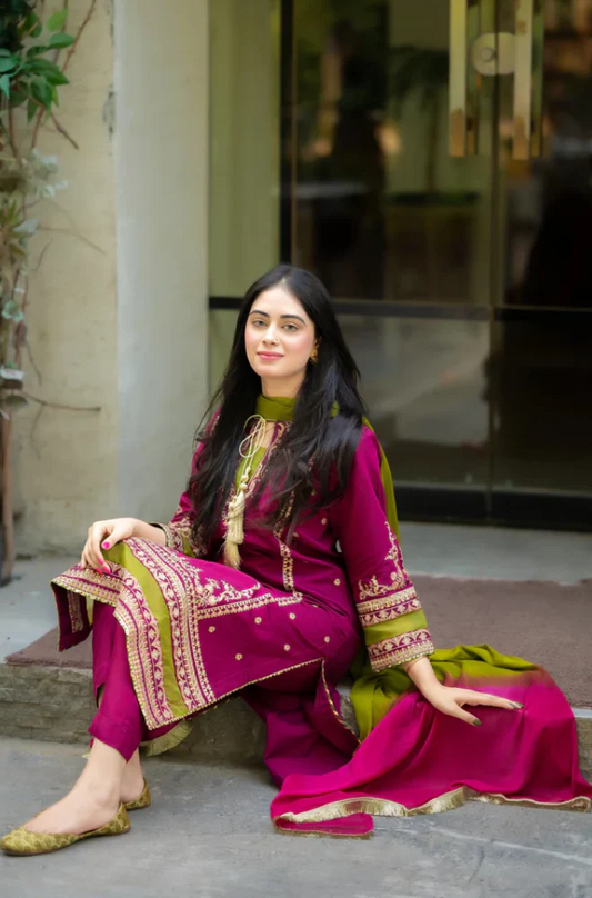 3 Piece - Lawn Embroidered Suit - UPA015