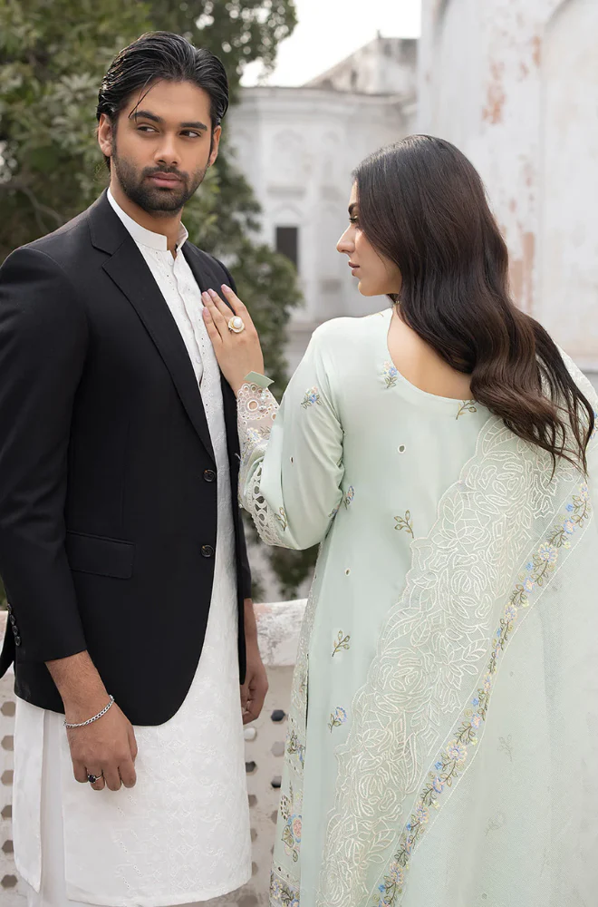 Mahnur - 3PC Unstitched Lawn Chikenkari Embroidered Suit - UA285