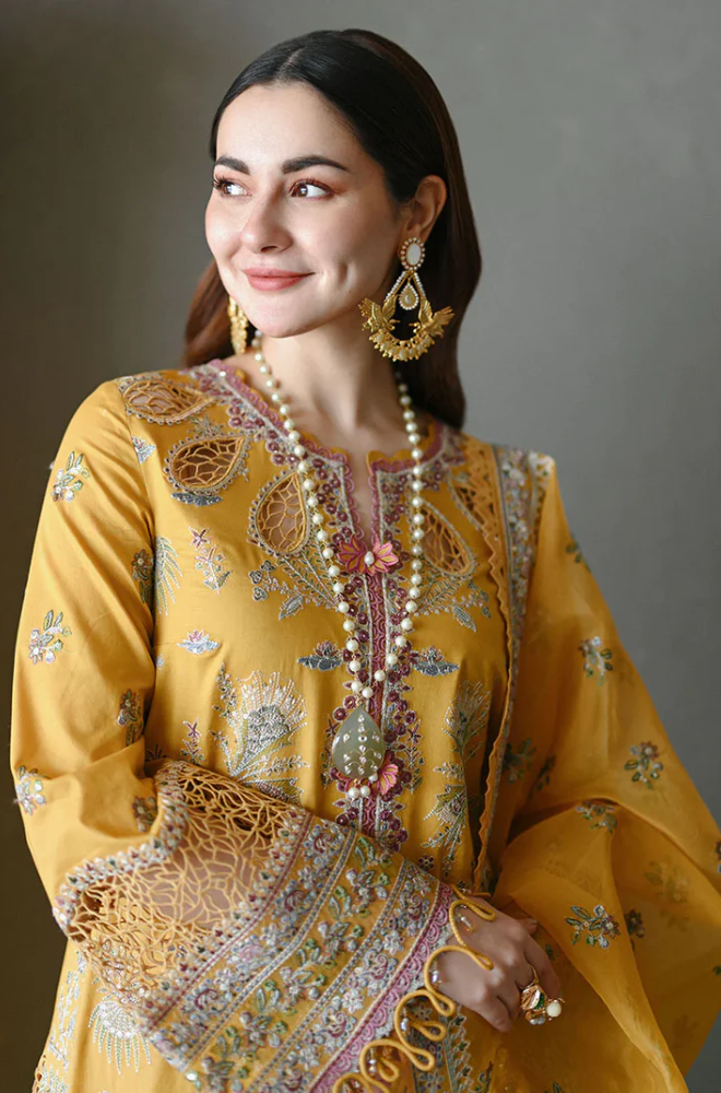 Qalamkar -  3 Piece Lawn Embroidered Suit - UPJ031