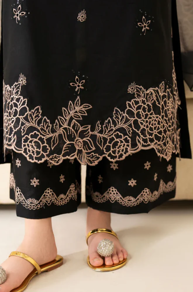 Garnet - 3PC Unstitched Lawn Embroidered Suit - UA289