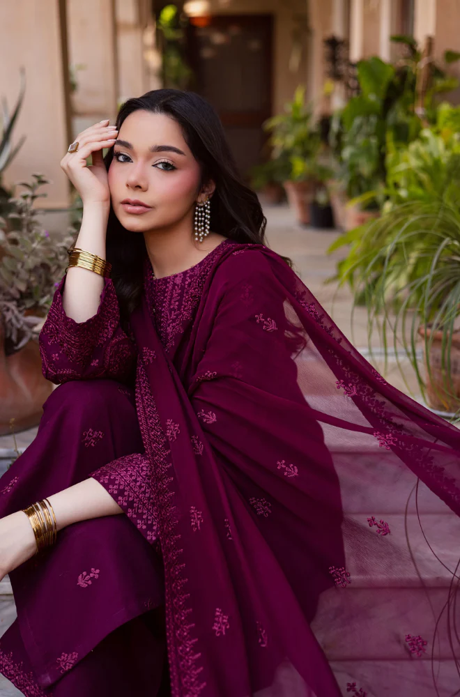 Batik - 3PC Unstitched Lawn Embroidered Suit - UA291