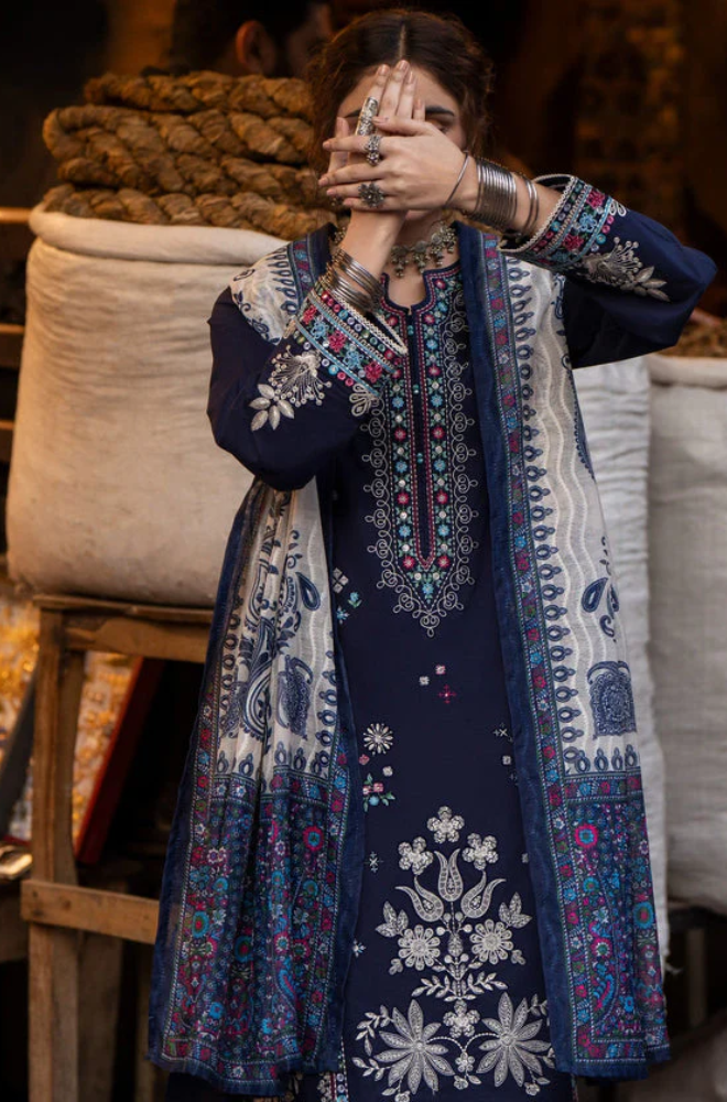 Laam - 3PC Unstitched Dhanak Embroidered Suit - UH238