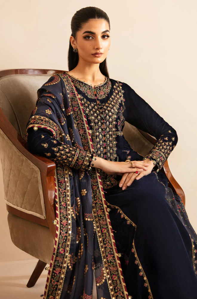 Jazmin - 3PC Velvet Embroidered Suit (Unstitched) - UH257