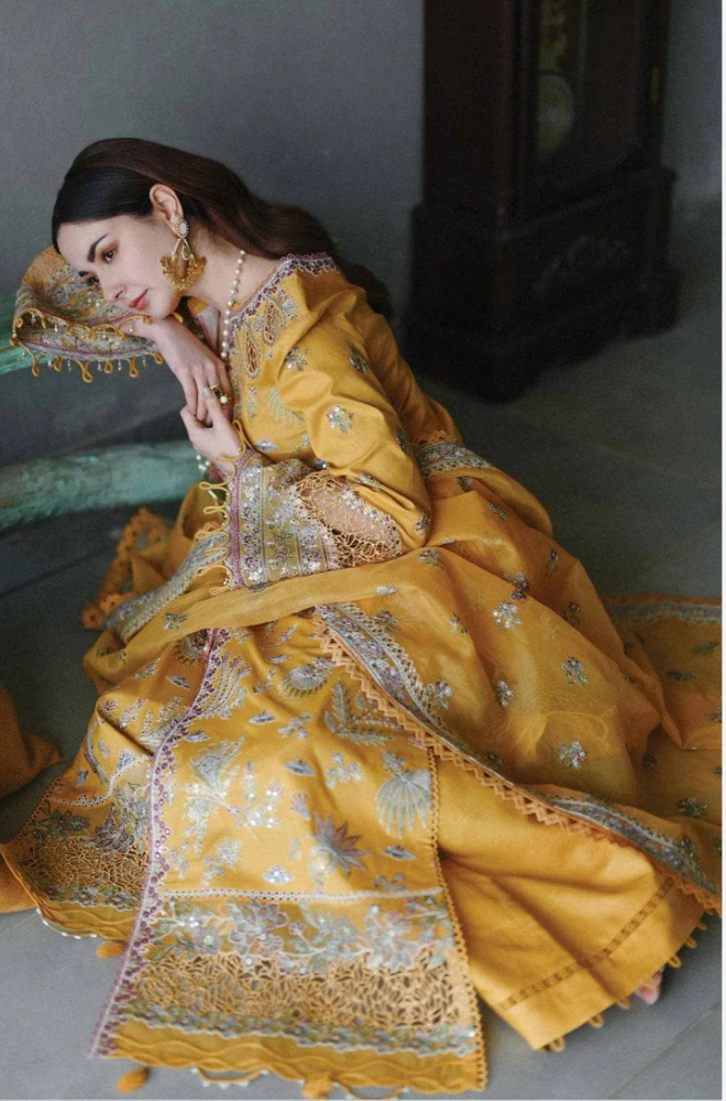 Qalamkar -  3 Piece Lawn Embroidered Suit - UPJ031