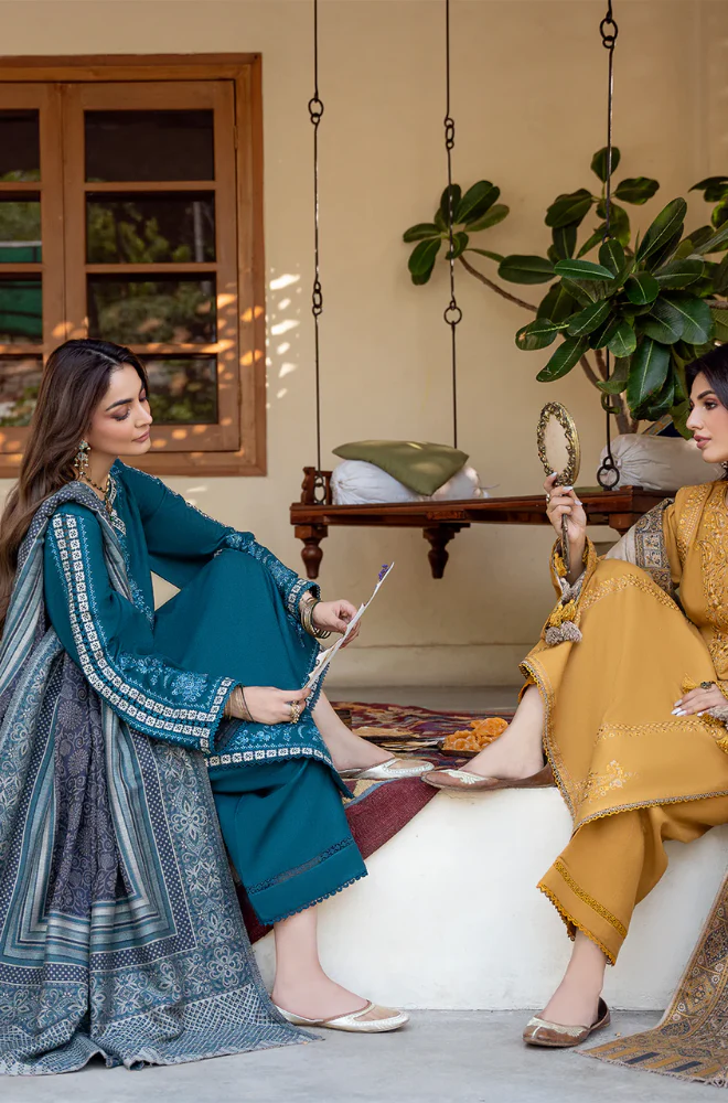 Izel - 3PC Unstitched Dhanak Embroidered Suit - UH324